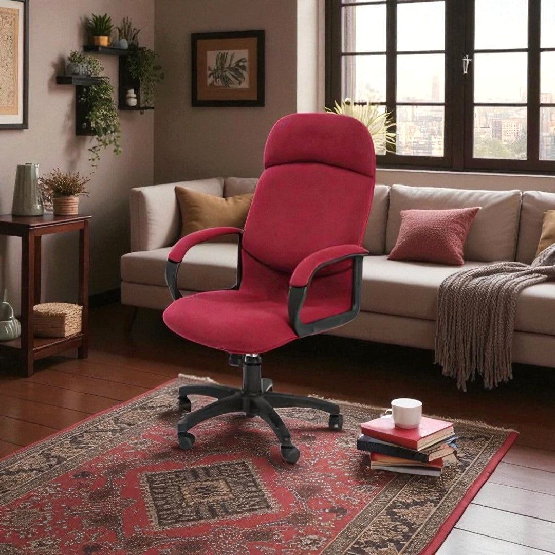 Professional Leather Executive Chair – Swivel Design with Tilt & Height Adjustment